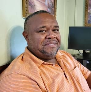 Meet your Posher, Stanley